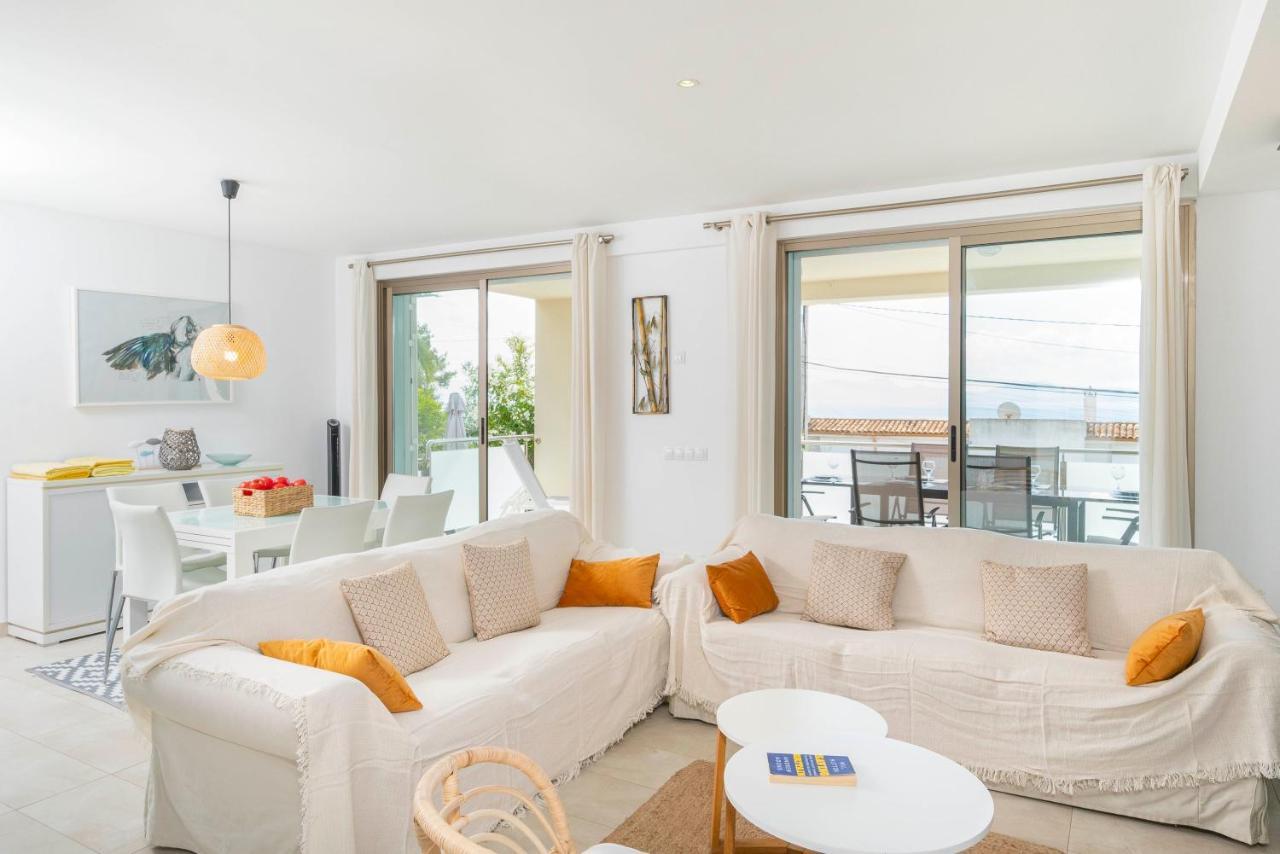 Adosado Bellavista B By Homevillas360 Alcanada Экстерьер фото