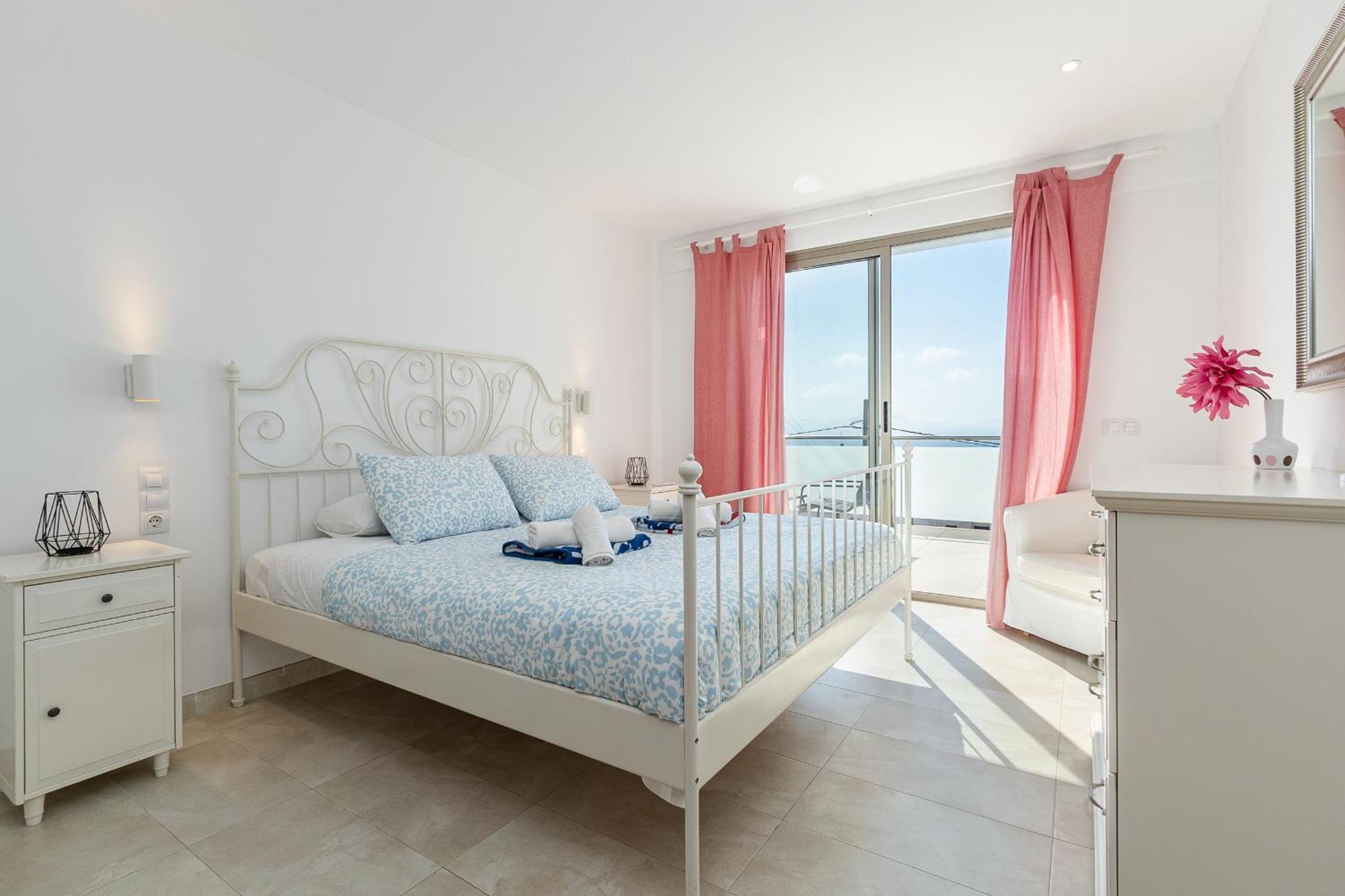 Adosado Bellavista B By Homevillas360 Alcanada Экстерьер фото